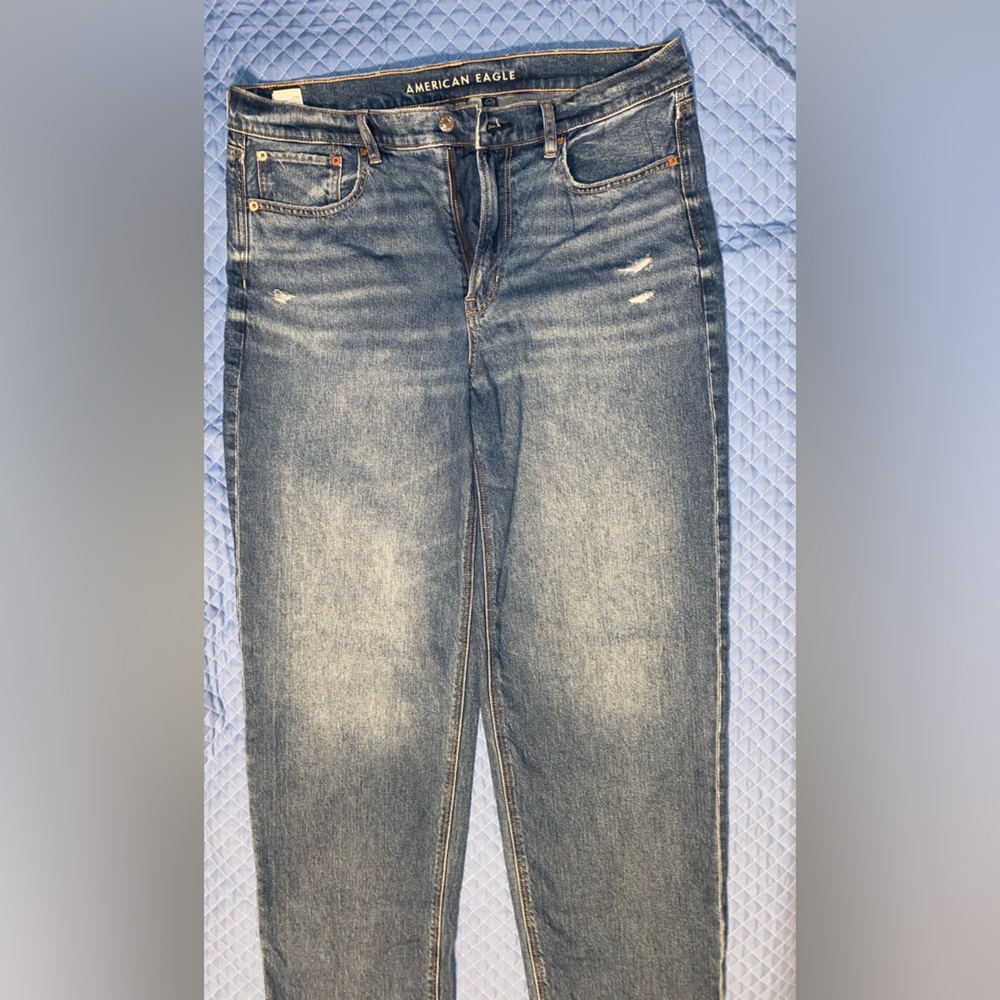 Relaxed Blue Jeans with Vintage Fading